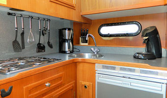 An Bord des Mietbootes Lilian