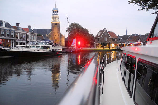 Unsere Liebe zum Hausboot fahren: Yachts4U ein super Vercharterer