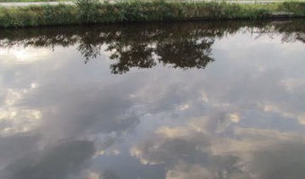 Mitten in der Natur anlegen ist einfach herrlich