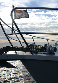 Punkt der Yacht an einem Übernachtungsplatz