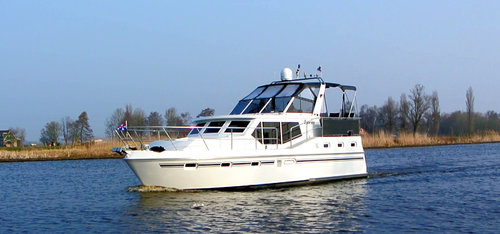 Bewertung eines Bootsurlaubs auf dem Boot Lucia von Yachts4u Yachtcharter am 12/05/2022