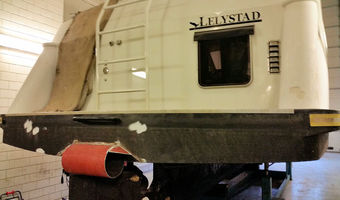 Montage einer neuen Heckschraube