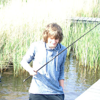 Wählen Sie Ihren Yachturlaub mit Angeln am Wasser