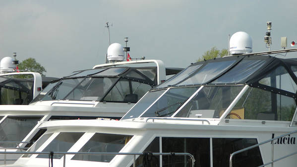 Fußball konnten wir über Satellit gut empfangen