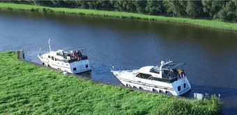 Lesen Sie weitere Informationen über das Mieten eines Hausbootes