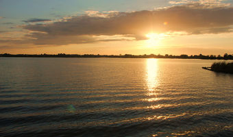 Früh aus den Federn: einen Tag lang von Bord der gemieteten Yacht