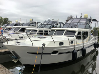 Die Novia im Heimathafen in Friesland