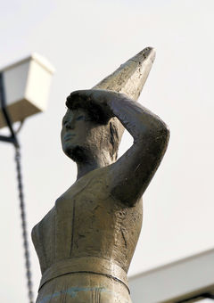 Markante Statue in Stavoren