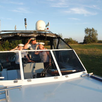 Hop on, hop off von „Ihrer Yacht“