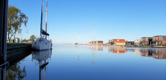 2020-05-05 Ochtendnevel Jachthaven Akkrum.jpg