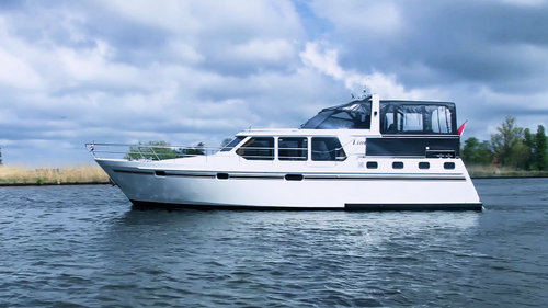 Bewertung eines Bootsurlaubs auf dem Boot Linda von Yachts4u Yachtcharter am 28/10/2023