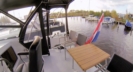 Het achterdek van de boot Carla.jpg