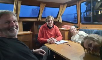 Sohn und Schwiegertochter kamen an Bord