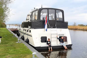 Tjonger in der Nähe des Heimathafens Yachts4U in Friesland