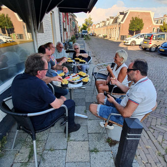 Die einzigartigen kleinen Holzbrücken und typischen Giebel sorgen für eine besondere Ferienstimmung