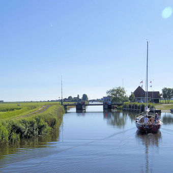 Mit dem Boot nach Workum in Friesland