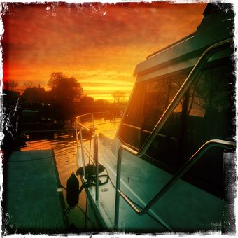 Boot gemietet? Kennen Sie die Fahrregeln auf dem Wasser in Holland