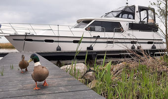 Bei uns eine Yacht mieten: Ihr fahrendes Hotel