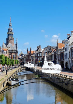 Friesische Elf-Städte-Tour mit dem Boot