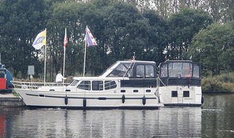 Bootsfahrt und unterwegs Wasser oder Treibstoff tanken
