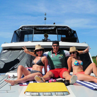 Ein boot bei Yachts4U mieten? Diese zufriedenen Gäste waren vor Ihnen da!